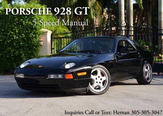 Porsche 928