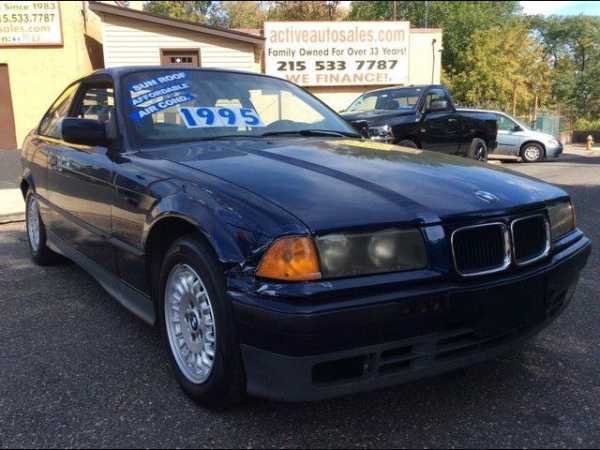 BMW 325iS