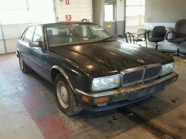 Jaguar XJ6
