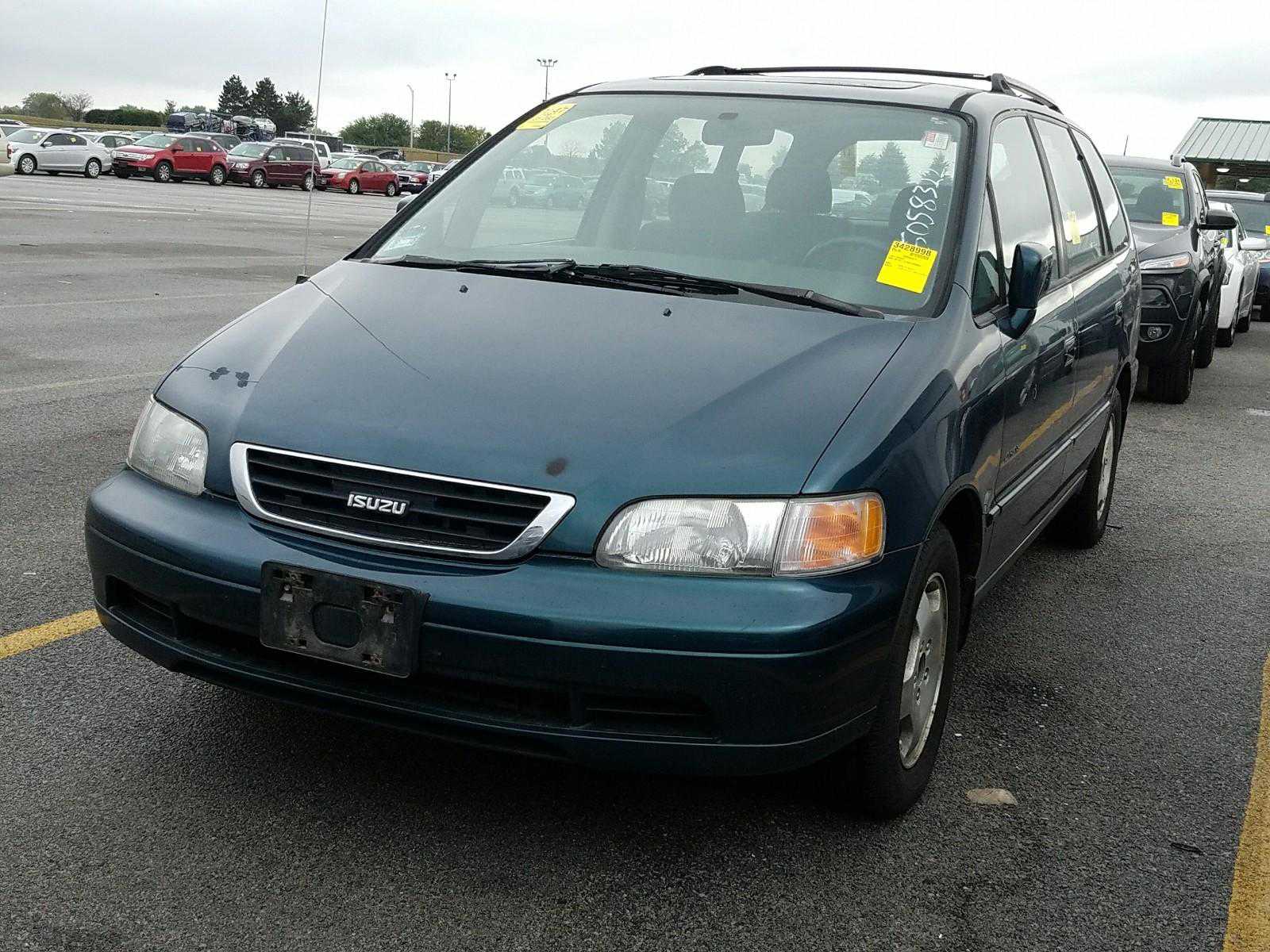 Isuzu Oasis