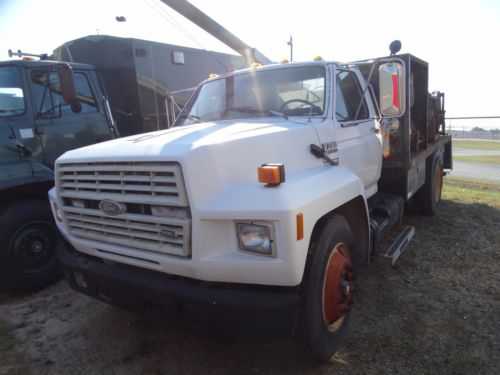 Ford F-700