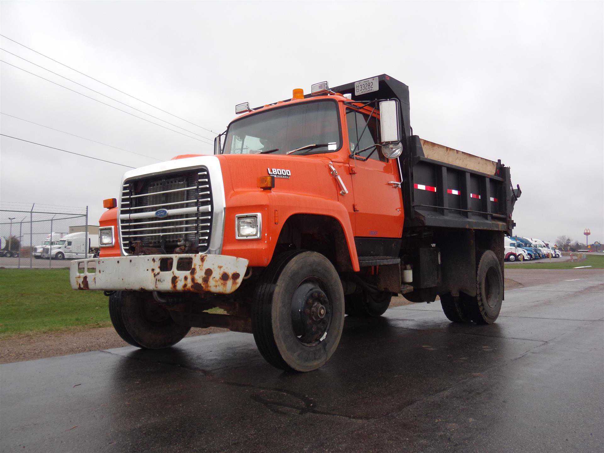 Ford L8000
