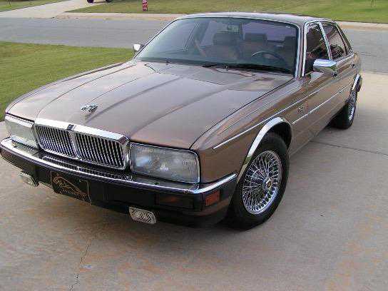 Jaguar Vanden Plas
