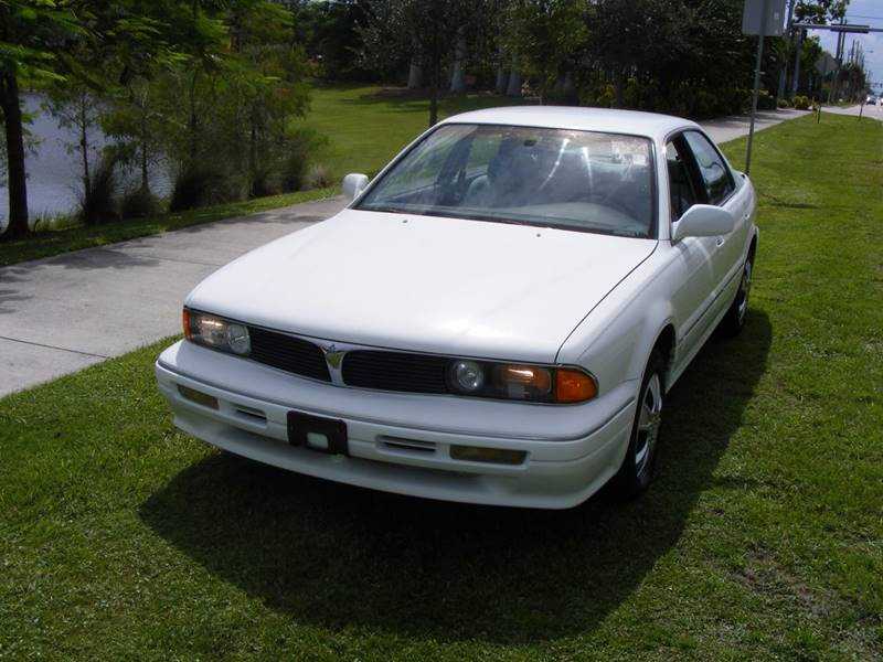 Mitsubishi Diamante