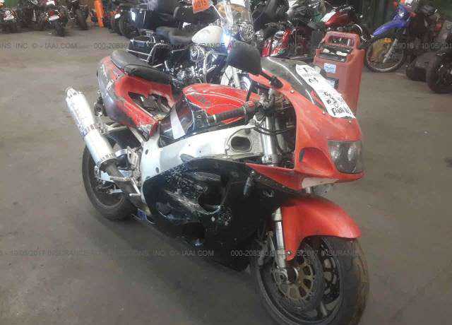 Suzuki GSX-R750