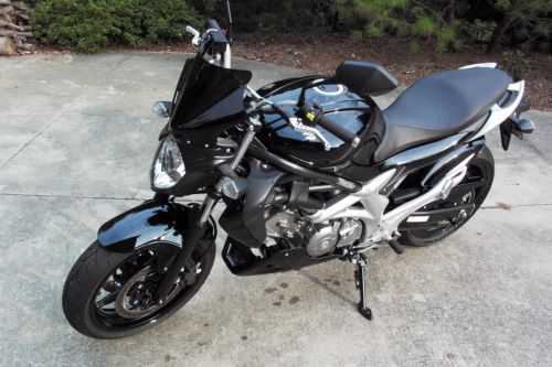 Suzuki SFV650