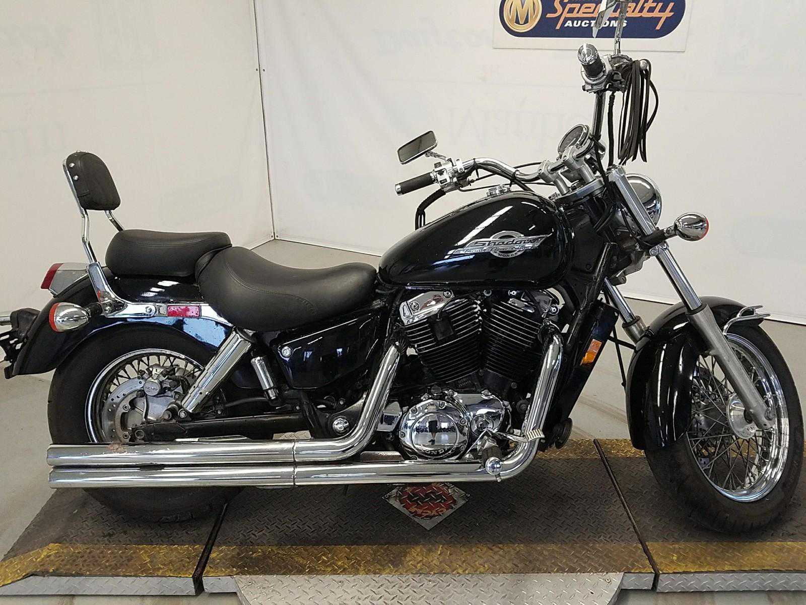 Honda VT1100C2 (SHADOW ACE)