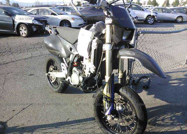Suzuki DR-Z400SML