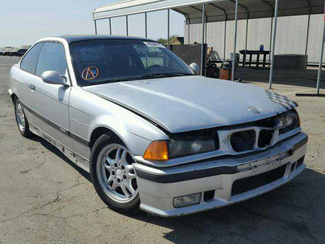 BMW 325iS