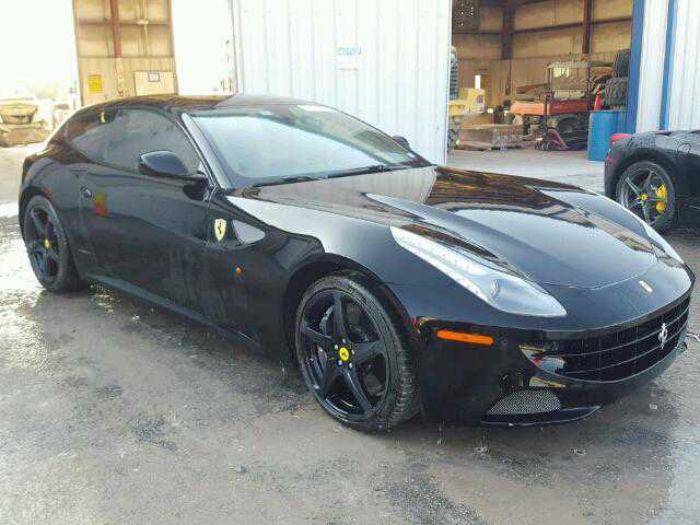 Ferrari FF