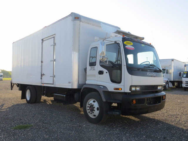 Isuzu T7F
