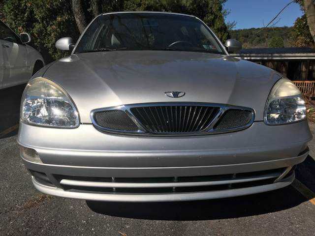 DAEWOO