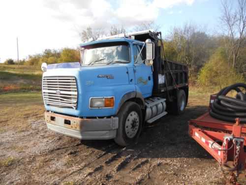 Ford LA9000