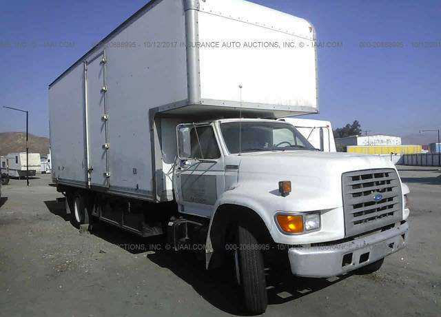Ford F-700