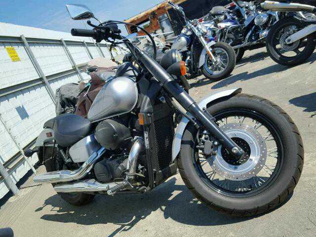 Honda VT750 (Shadow Phantom)
