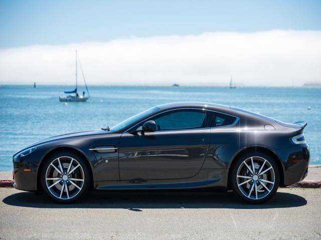 Aston Martin V8 Vantage
