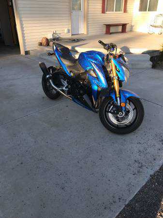 Suzuki GSX-S1000A