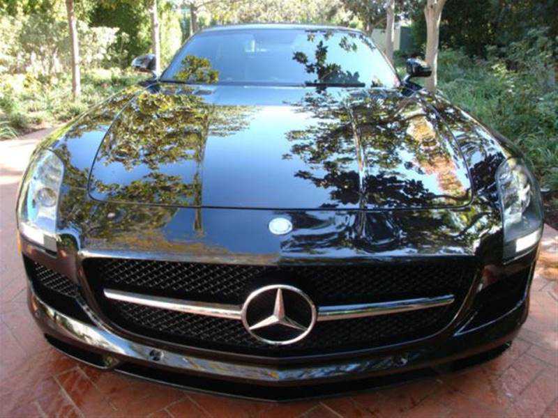 Mercedes-Benz SLS-Class