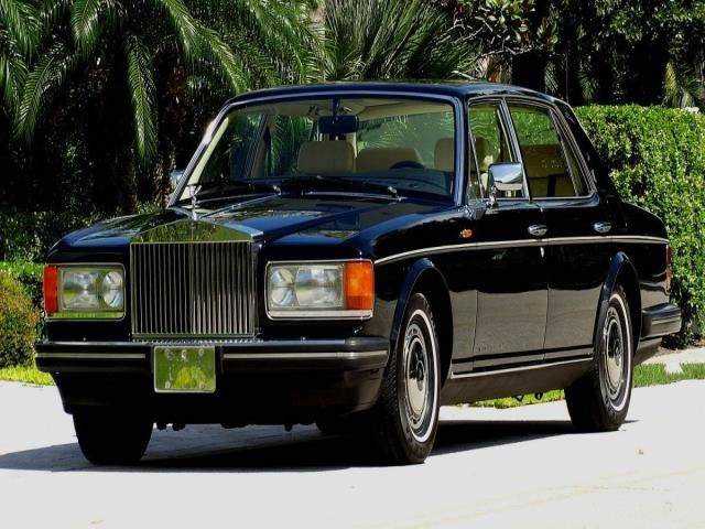 Rolls-Royce Silver Spur
