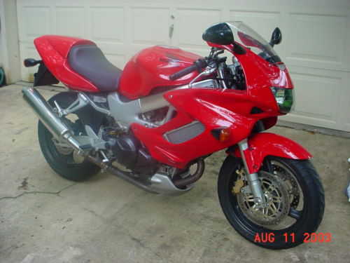 Honda VTR1000F (SUPERHAWK)
