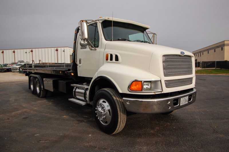 Ford LT9513