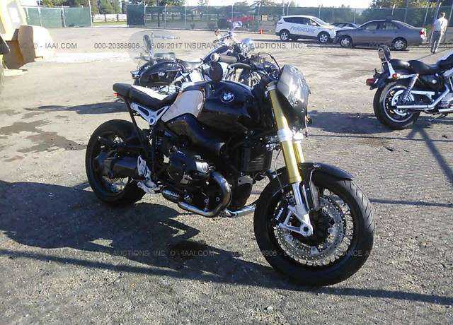 BMW R nineT