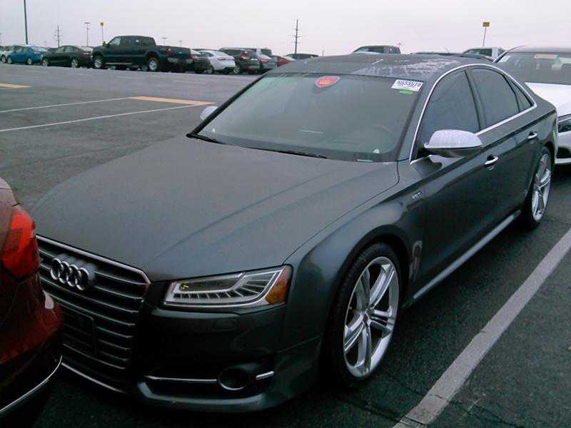 Audi S8