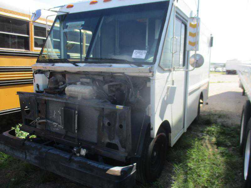 GMC P Truck Forward