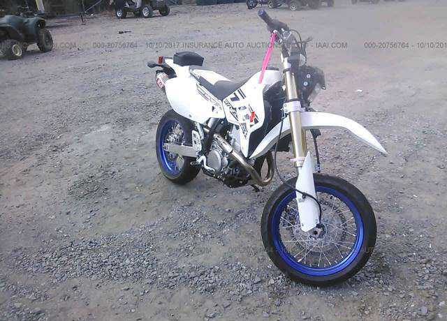 Suzuki DR-Z400SML