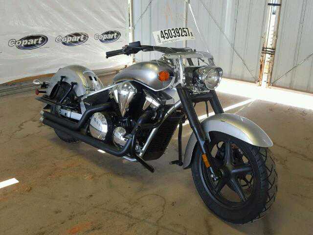 Honda VT1300 (Interstate)