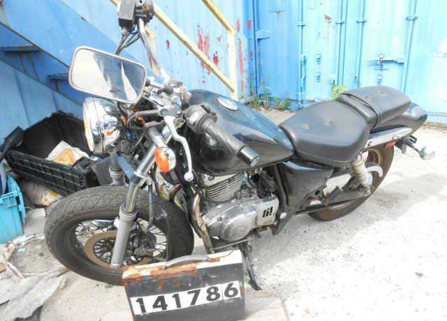 Suzuki GZ250