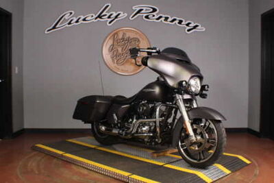 2016 HARLEY DAVIDSON FLHXS / Street Glide Special - VIN Decoder