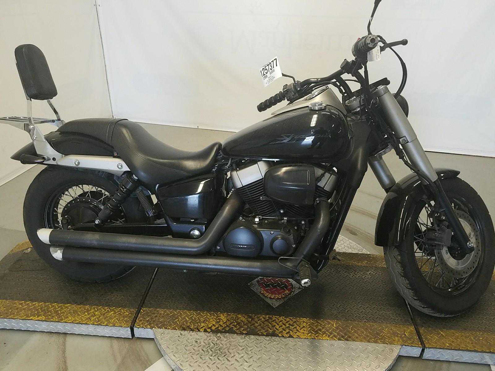 Honda VT750 (Shadow Phantom)
