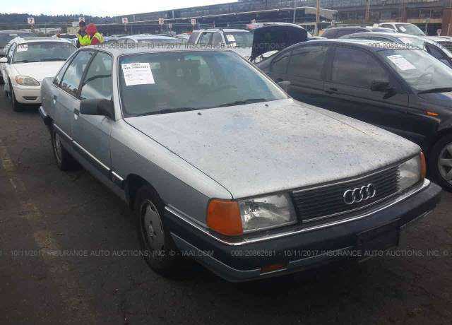 Audi 100