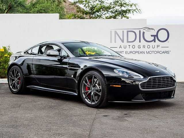 Aston Martin V8 Vantage