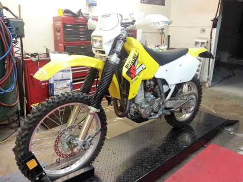 Suzuki DR-Z400EK