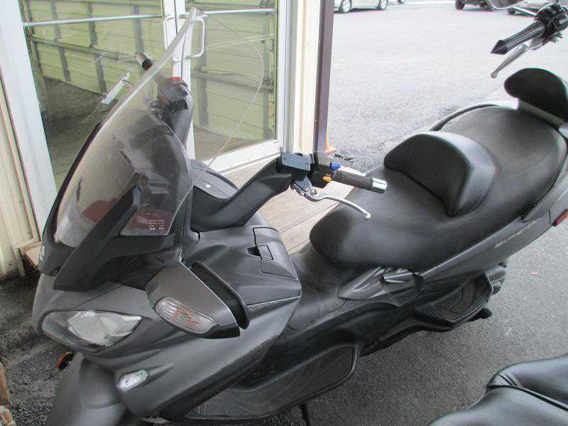Suzuki AN650L