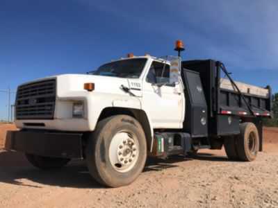Ford F-800