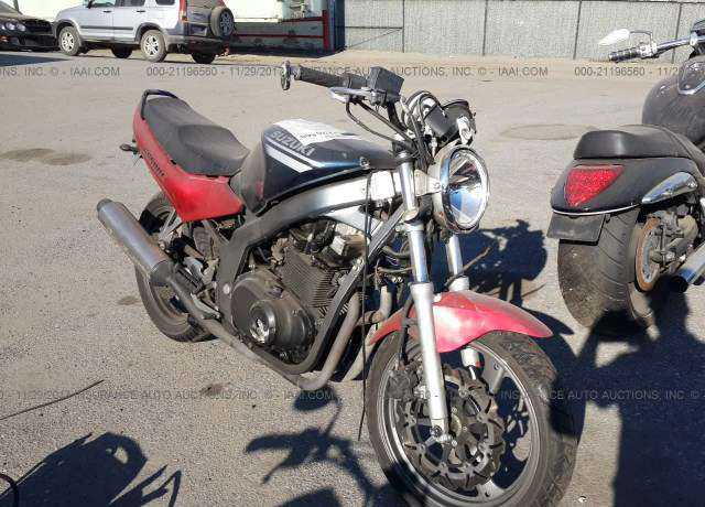 Suzuki GS500E