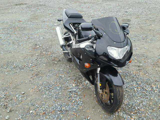 Suzuki GSX-R750