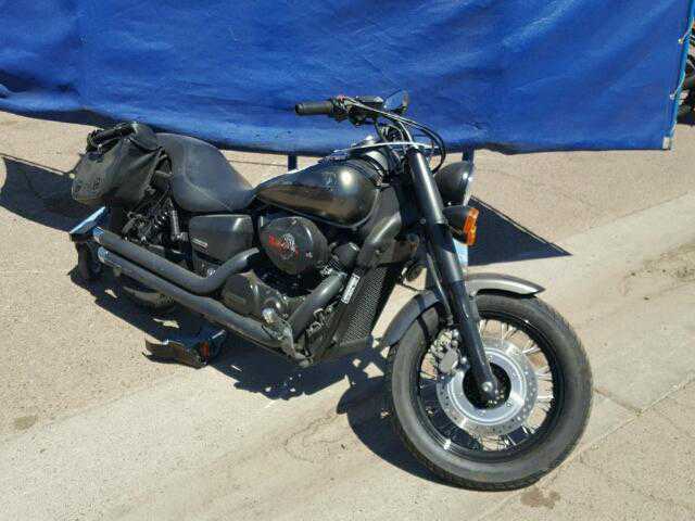 Honda VT750 (Shadow Phantom)