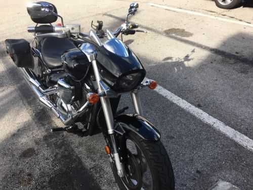 Suzuki VZ800L