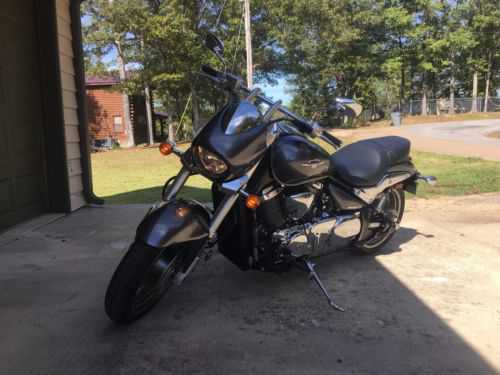Suzuki VZ1500L