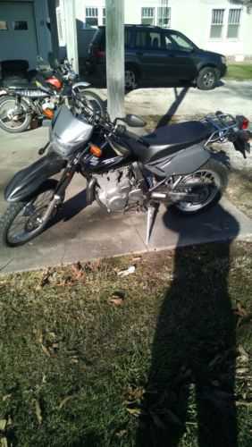 Suzuki DR650SEL