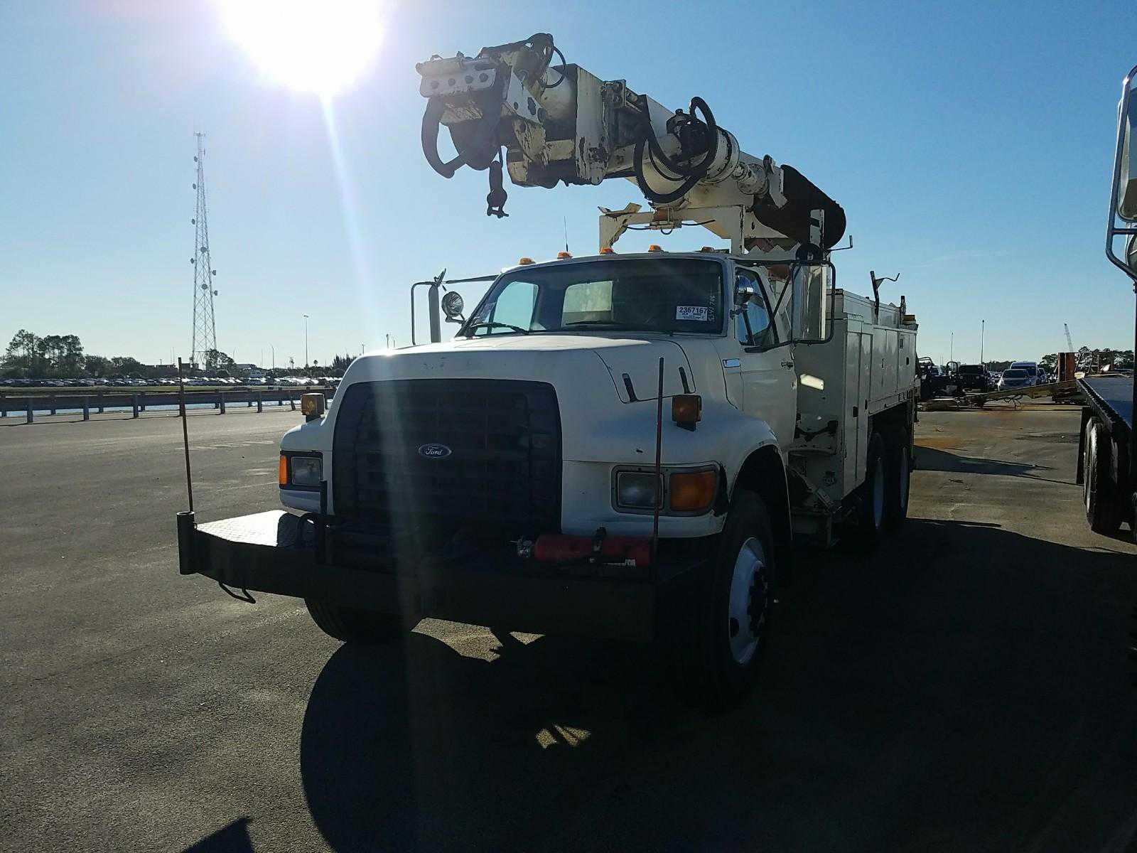 Ford FT900