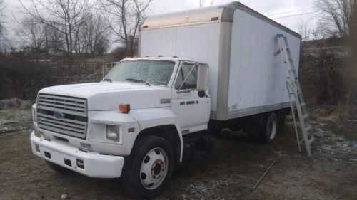 Ford F-700