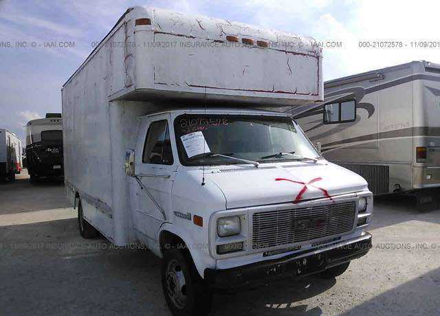 GMC Cutaway Van