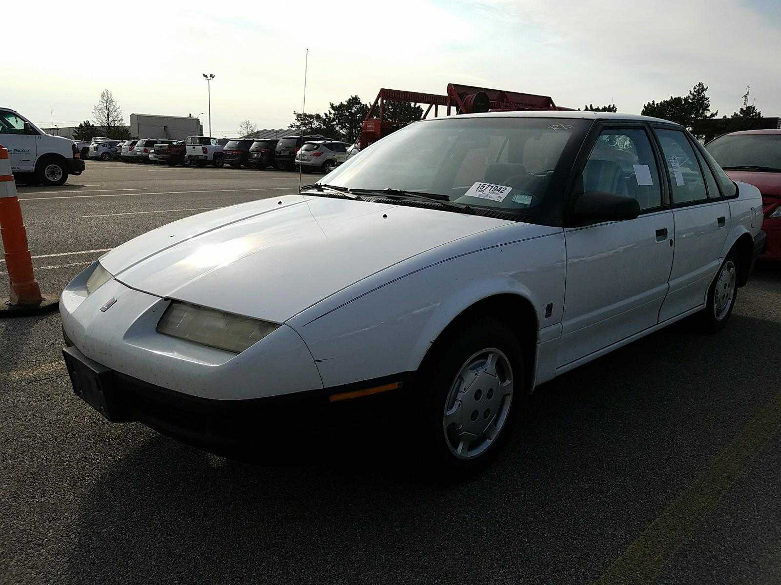 Saturn SL1