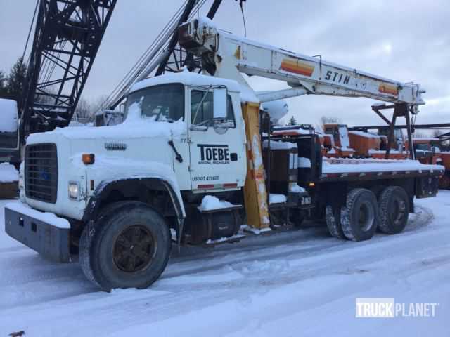 Ford LT8000