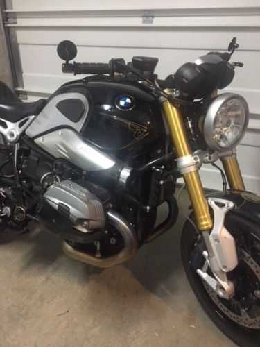 BMW R nineT